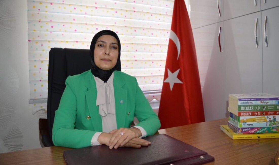 Bu Ülkenin Hakkı Haramdır Size Maldia Ortak Akıl ve İrade Derneği Başkanı Asuman Sarıtaç, Üniversite