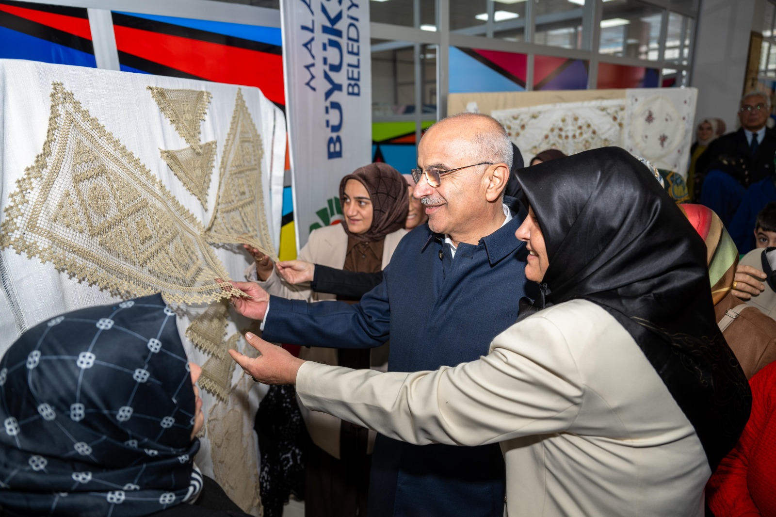 Malatya Büyükşehir Belediyesi tarafından Kernek Külliyesi'nde Kadın Kültür, Yaşam, Sanat