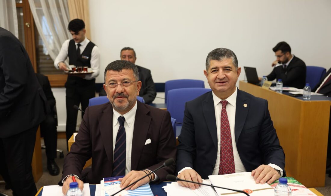 CHP Malatya Milletvekili Veli Ağbaba,Çevre Şehircilik ve İklim Değişikliği Bakanlığı