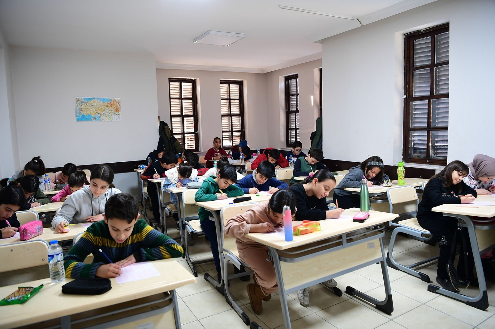 Malatya Büyükşehir Belediyesi tarafından  hafta sonu ücretsiz gerçekleştirilen deneme sınavlarına