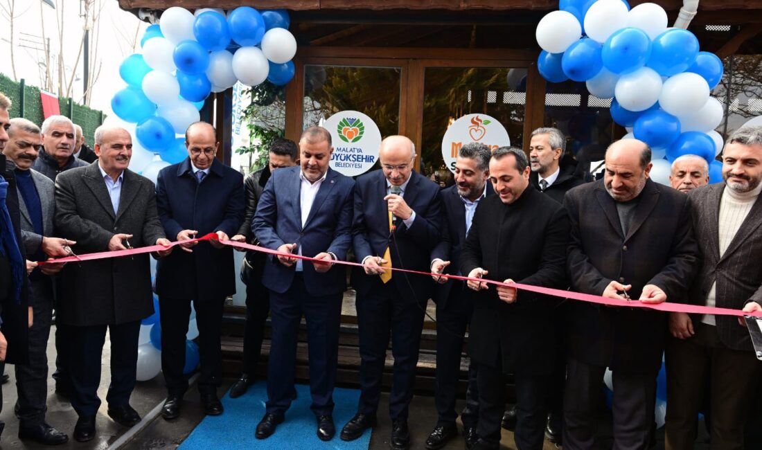 Malatya Büyükşehir Belediye Başkanı Sami Er’in projesi Malatya Sofrası'nın ikincisi