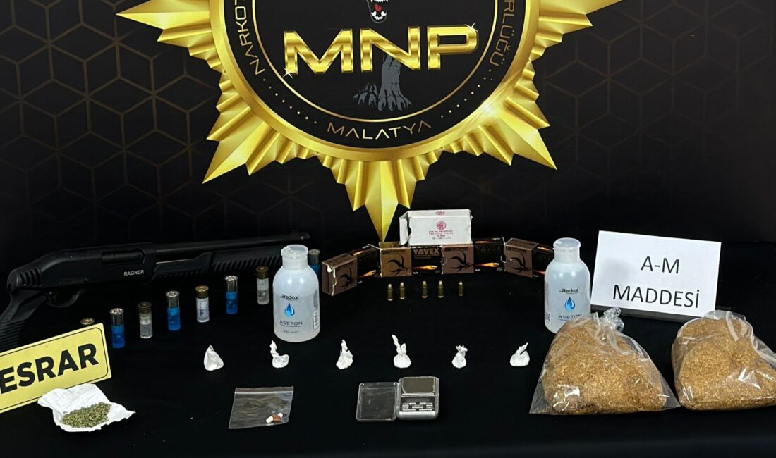 Malatya’da 12 Torbacı Yakalandı Malatya Emniyet Müdürlüğü ekipleri 12 zehir tacirlerine operasyon düzenledi.