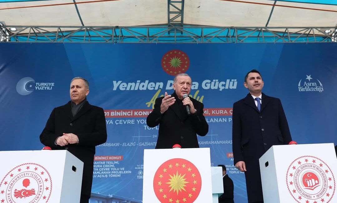 Cumhurbaşkanı Recep Tayyip Erdoğan Malatya'da konut teslim törenine katıldı 