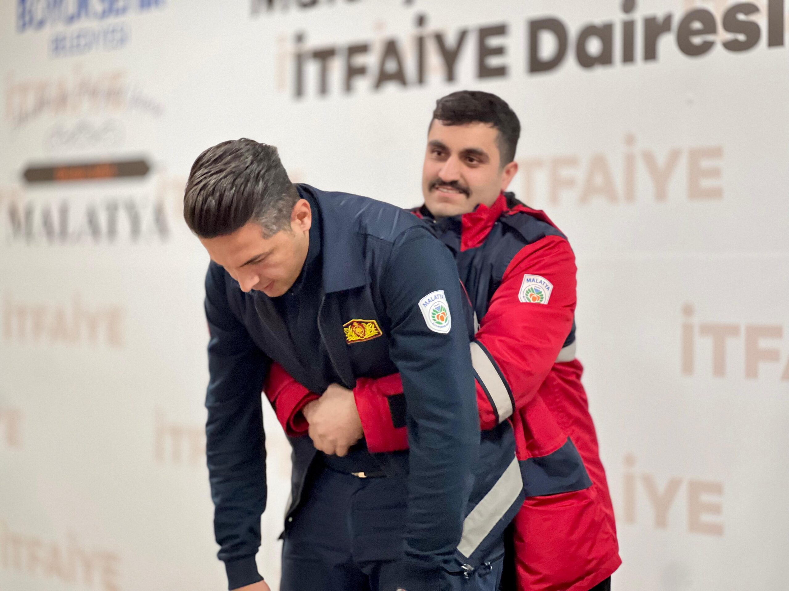Malatya İtfaiye Daire Başkanlığı Ekiplerine İl Sağlık Müdürlüğü tarafından ilk