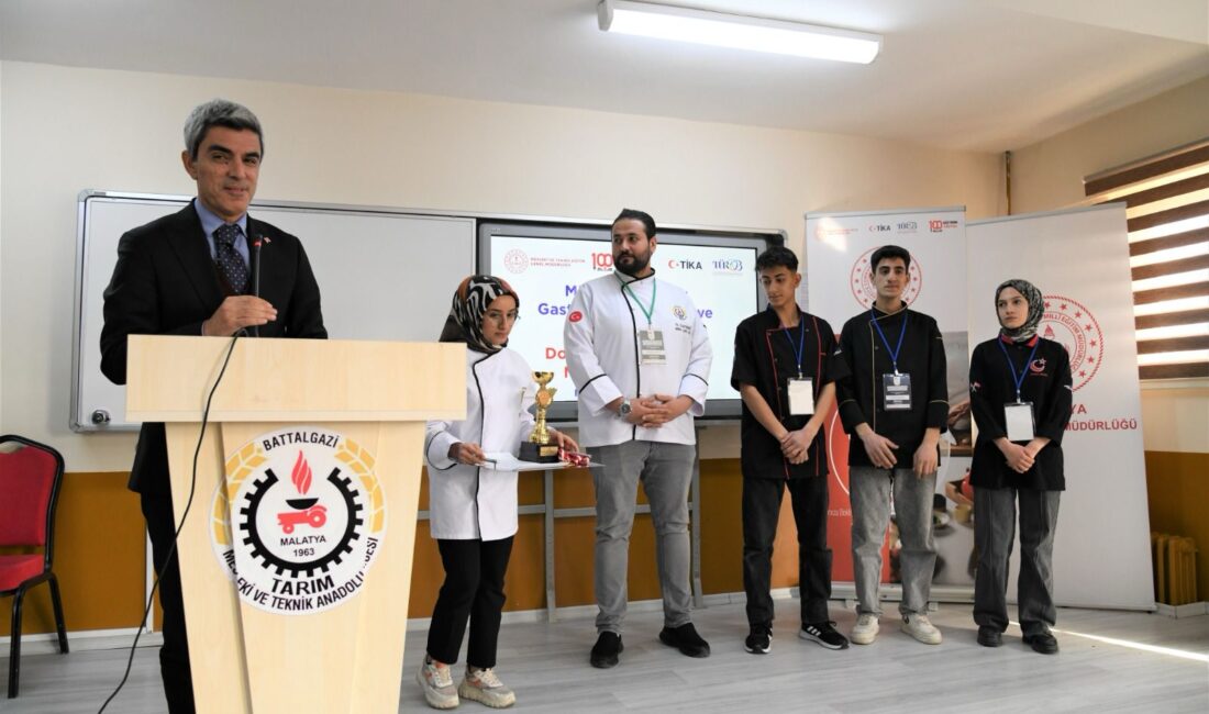 Malatya'da Meslek Lisesi öğrencileri Gastronomi Festivalinde yarıştı. 