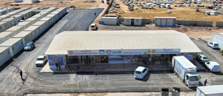 Malatya'nın yerli firması Esenlik Market'te kasa ve reyon fiyatının birbirini