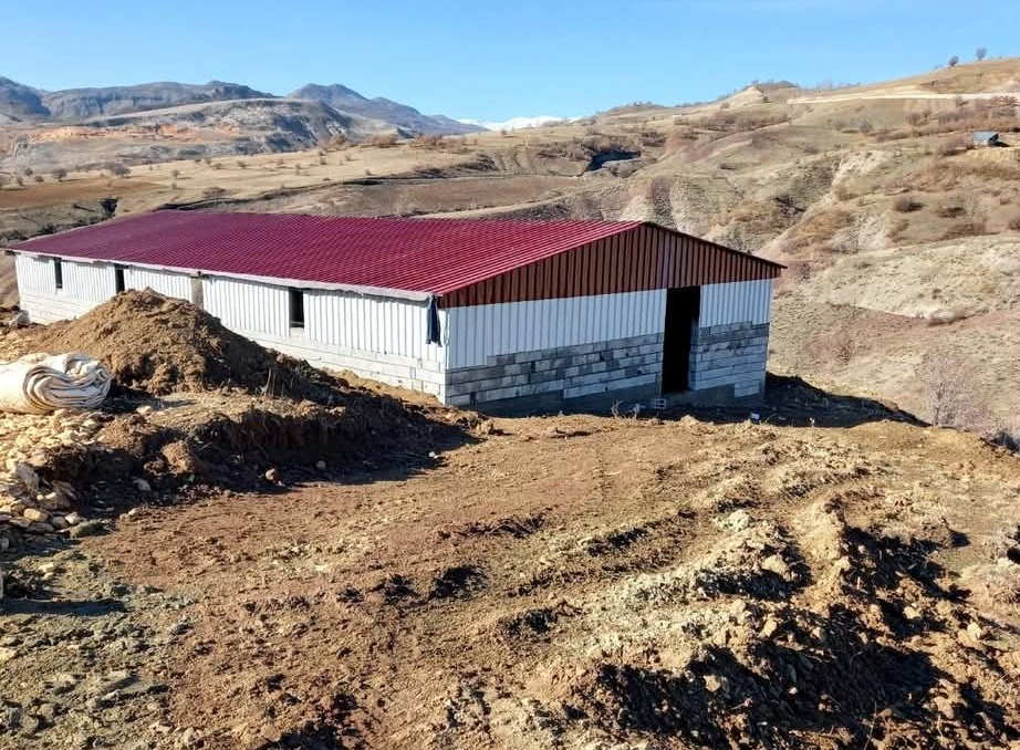 Malatya Damızlık Koyun Keçi Yetiştiricileri Birliği Başkanı İhsan Akın, depremden