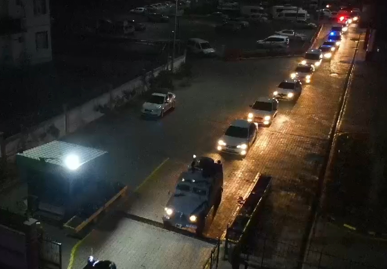 Malatya Emniyeti, uyuşturucu ticareti yaptıklarından şüphelenen şahısları 3 ay takibe