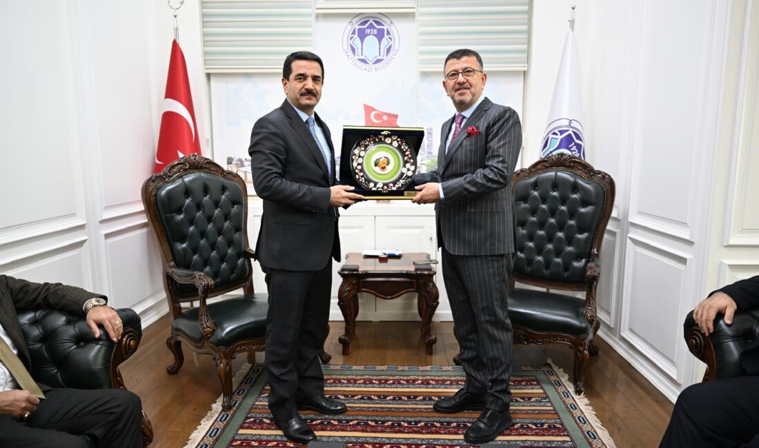 CHP Malatya Milletvekili Veli Ağbaba, AK Parti'li Battalgazi Belediye Başkanı