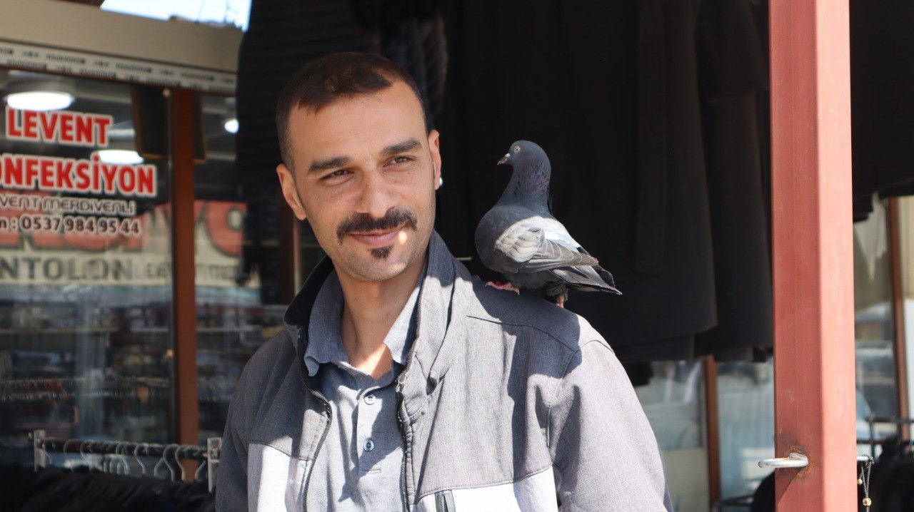 Malatya’da konteynerlerden oluşturulan geçici çarşıda esnaflık yapan Yavuz Gediktaş, yoğun