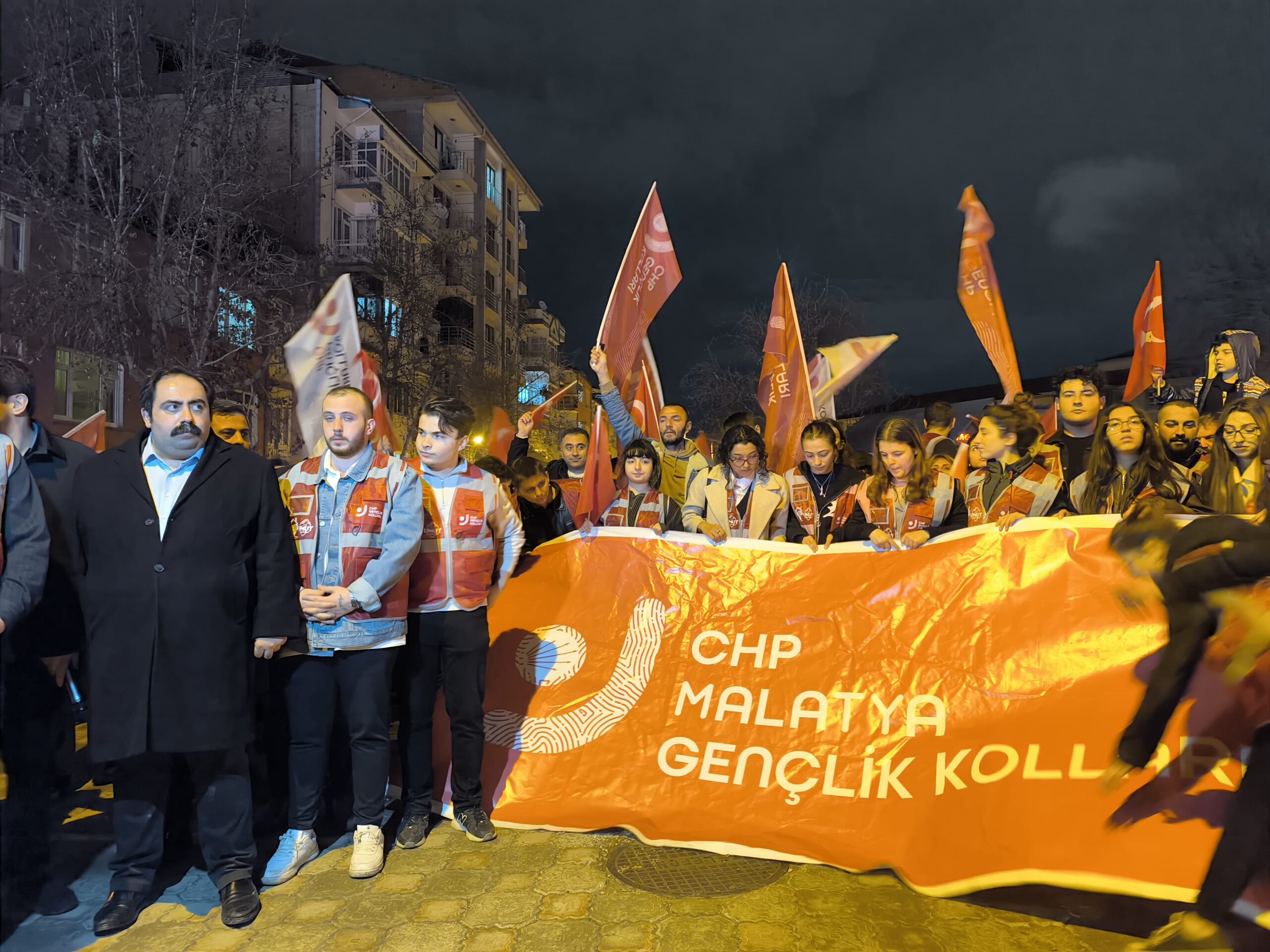 İstanbul Büyükşehir Belediye Başkanı Ekrem İmamoğlu'nun gözaltına alınması Malatya Cumhuriyet