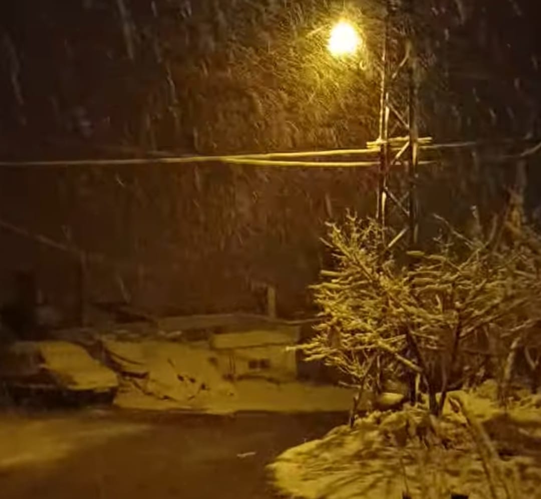 Malatya'da saat 22.00 itibariyle kar yağışı etkili olmaya başladı gece