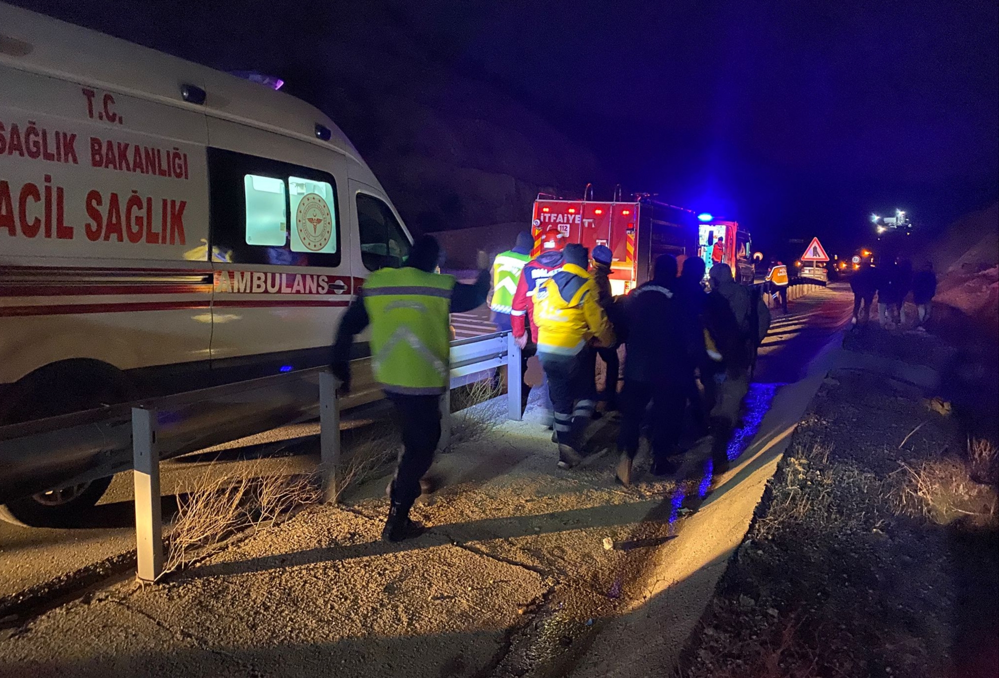 Malatya'da karşıdan karşıya geçmeye çalışan kadına araba çarptı. Lütfiye Karakuş
