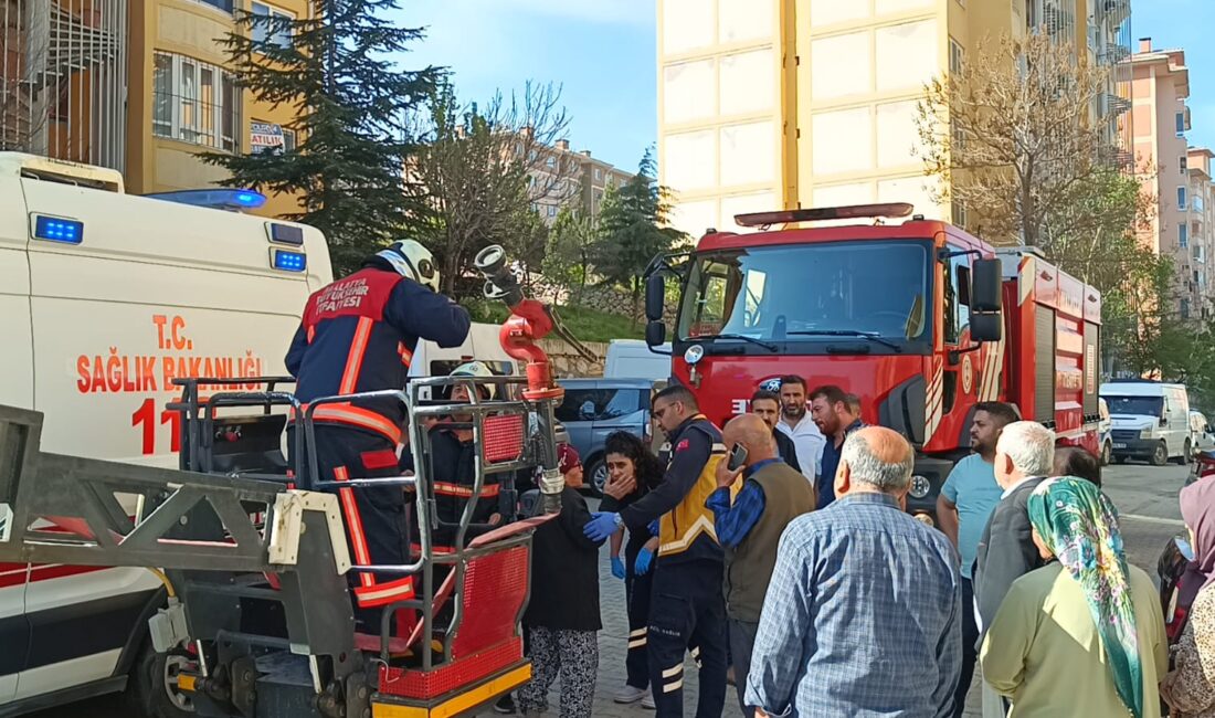 Malatya Yavuz Selim mahallesi TOKİ konutlarında yangın meydana geldi.