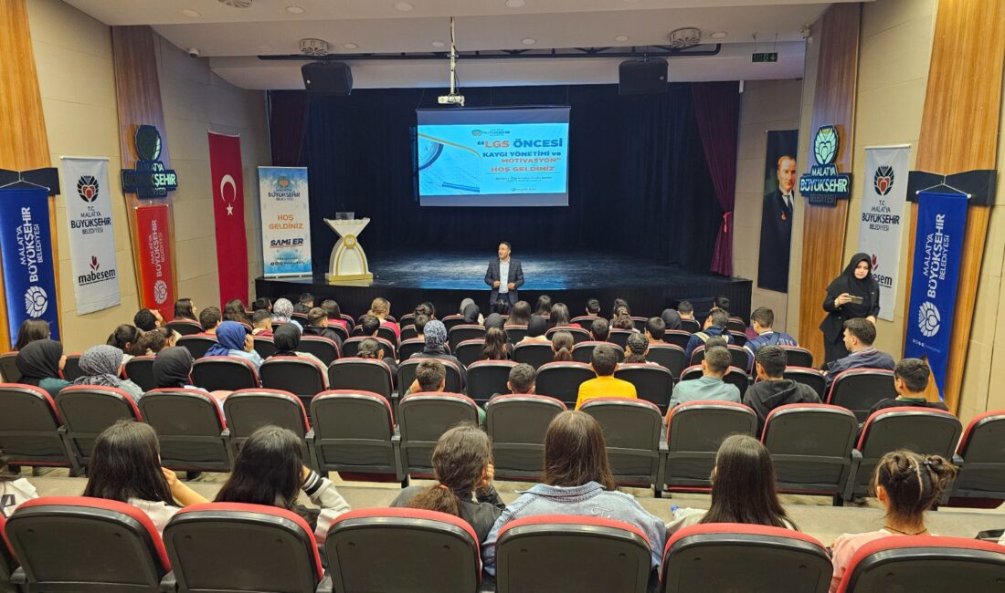 Malatya Büyükşehir Belediyesi, sınav sürecinde yaşadıkları kaygıyı azaltmak ve motivasyonlarını
