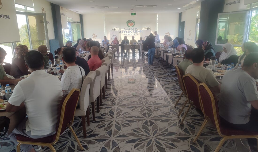 Malatya Eksen Eğitim Sendikası üyeleriyle yapmış oldukları etkinliklere devam ediyor.