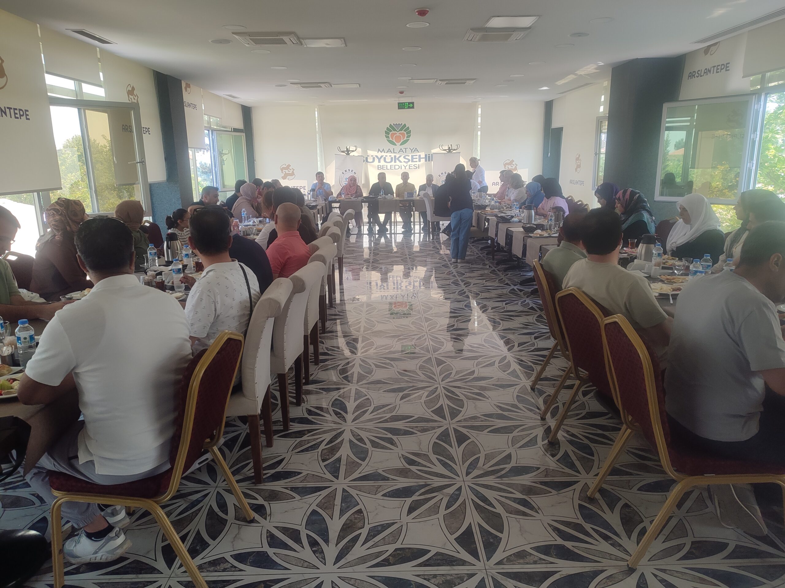 Malatya Eksen Eğitim Sendikası üyeleriyle yapmış oldukları etkinliklere devam ediyor.
