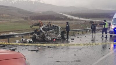 Malatya’nın Doğanşehir ilçesine bağlı Erkenek Mahallesi’nde meydana gelen trafik kazasında