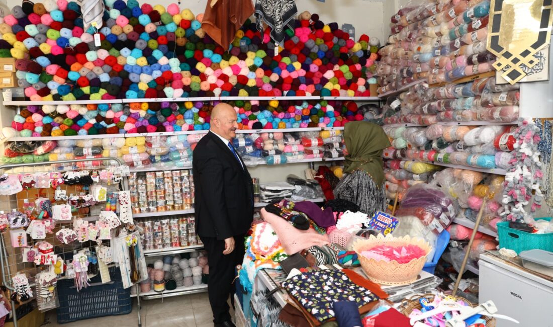 Adıyaman valisi Abdullah Küçük, şehrin ekonomik ve sosyal hayatında önemli